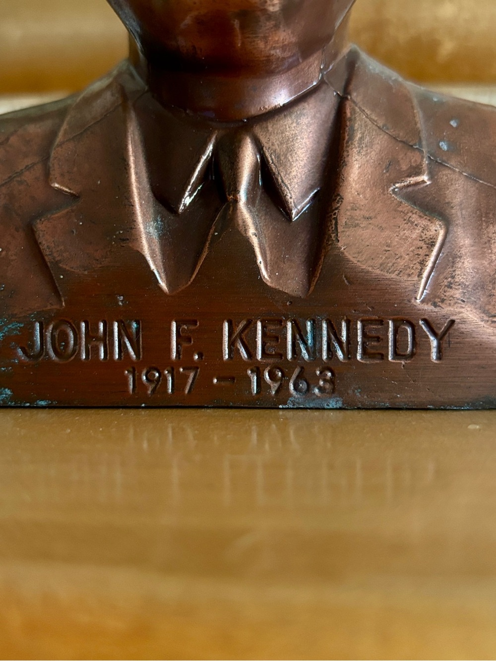 Vintage Coin Bank John F. Kennedy Bust Copper Finish - Collectible Coventry CONN - Picture 2 of 10
